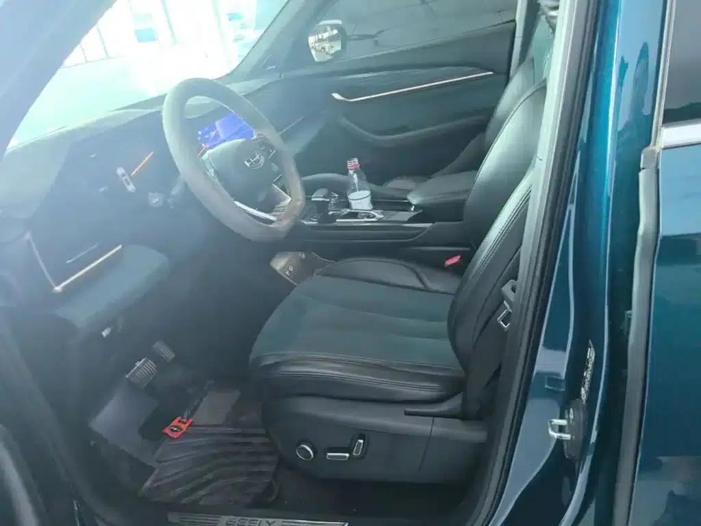Geely Xingyue L 2021 2.0TD High-Power Automatic Four-Wheel Drive Premium Edition — миниатюра 15
