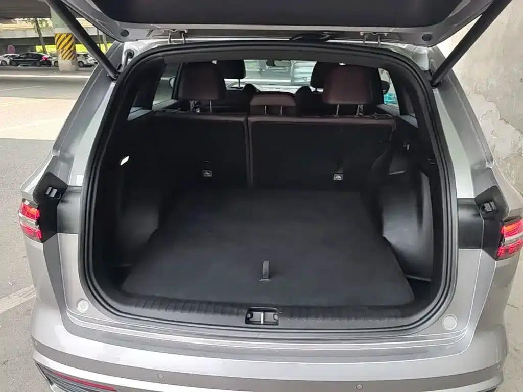 Geely Xingyue L 2024 2.0TD High-Power Automatic Two-Wheel Drive Cloud Edition — миниатюра 19