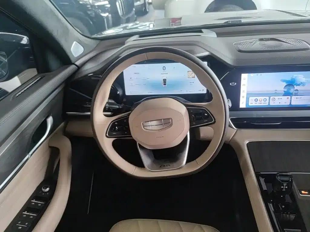 Geely Xingyue L 2025 Oriental Radiance 2.0TD Automatic Star Edition — миниатюра 11