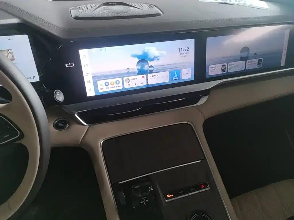 Geely Xingyue L 2025 Oriental Radiance 2.0TD Automatic Star Edition — миниатюра 13