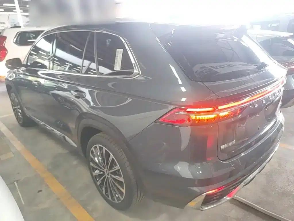 Geely Xingyue L 2025 Oriental Radiance 2.0TD Automatic Star Edition — миниатюра 5