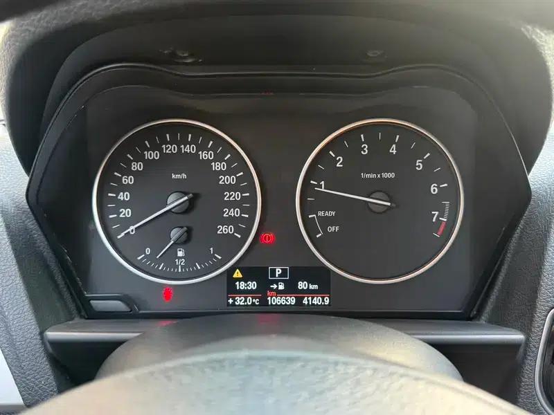 BMW 1 Series (Imported) 2013 Facelift 116i Leading Edition — миниатюра 11