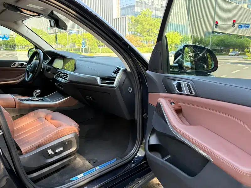 BMW X5 (Imported) 2020 xDrive30i M Sport Package — миниатюра 23