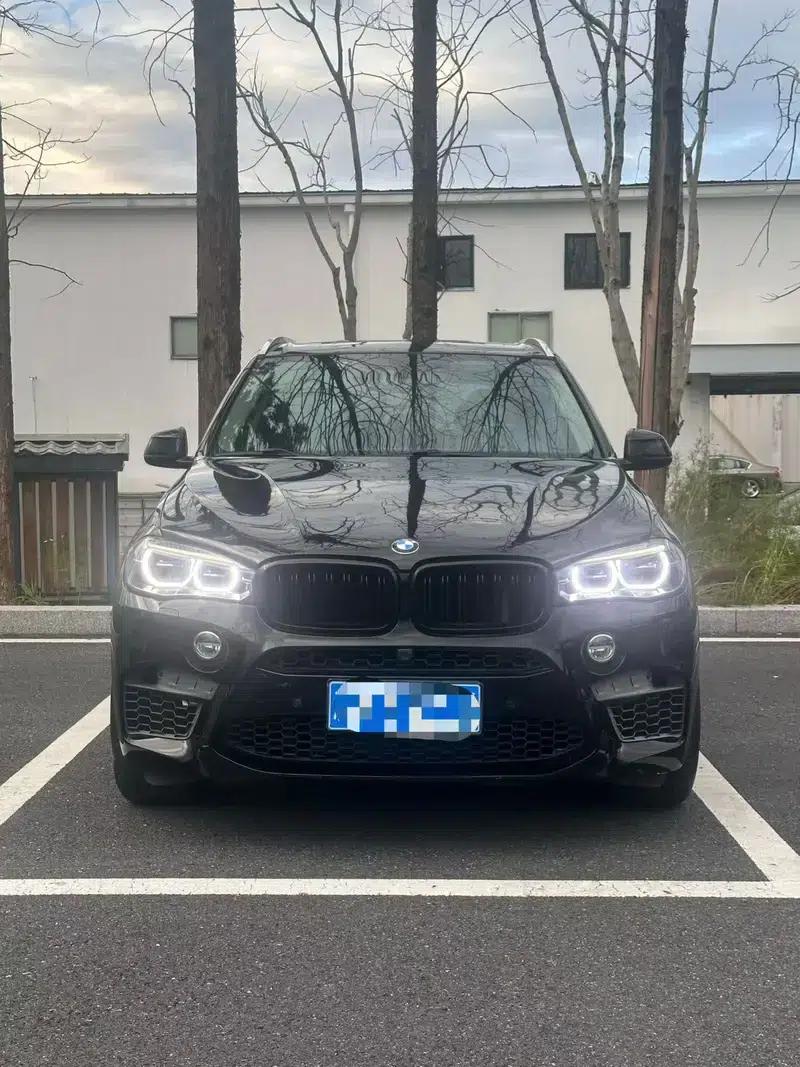 2015 BMW X5 3.0T Automatic Front-Wheel Drive 5-Seater (Parallel Import) — миниатюра 2
