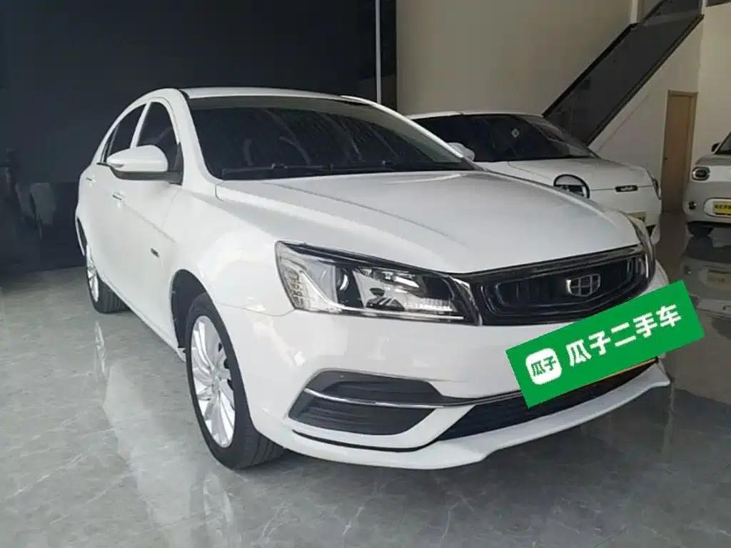 Geely Emgrand EV500 Progressive Standard Range 2019 — миниатюра 4