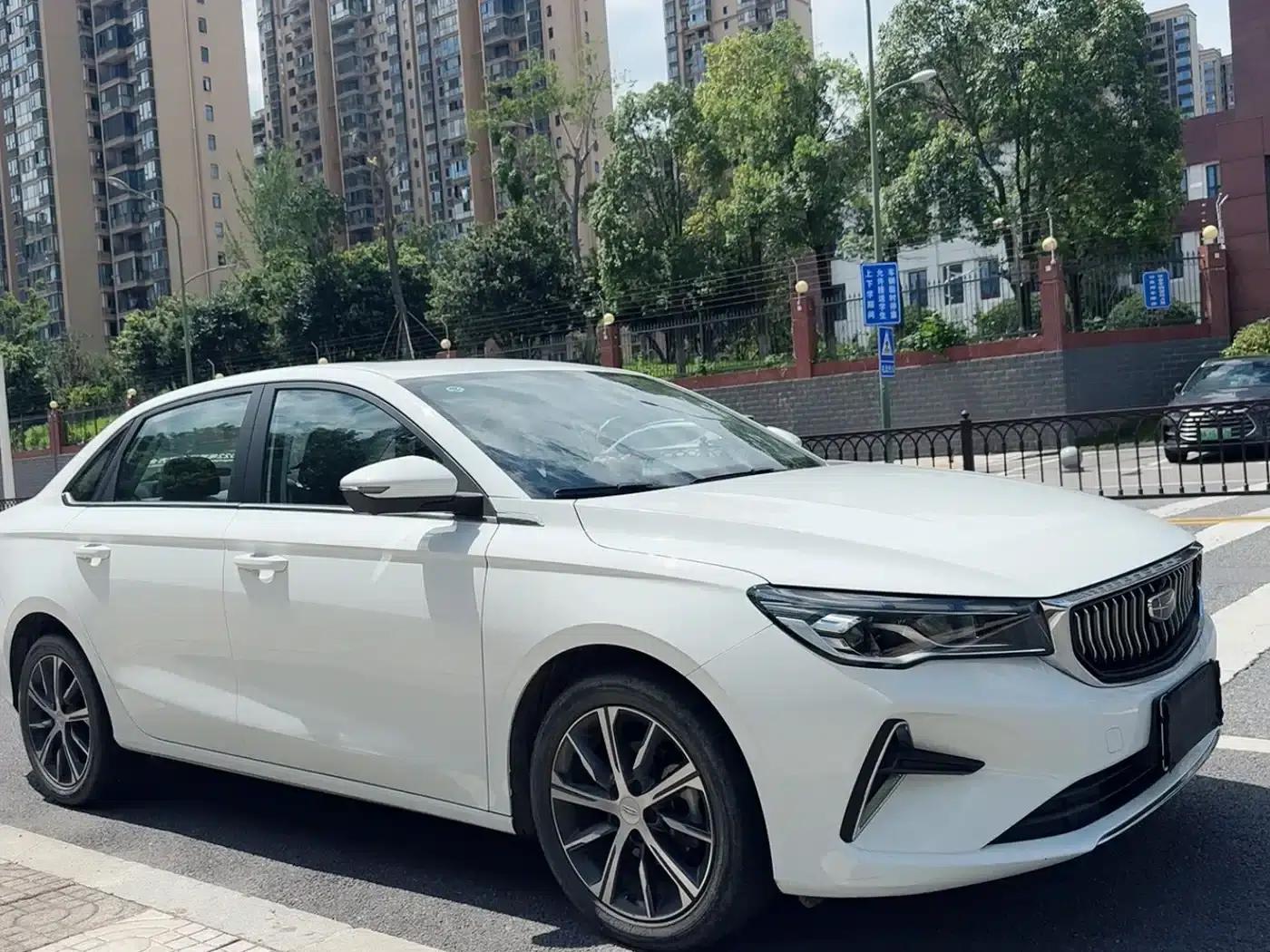 Geely Emgrand 2022 4th Generation 1.5L CVT Premium — миниатюра 2