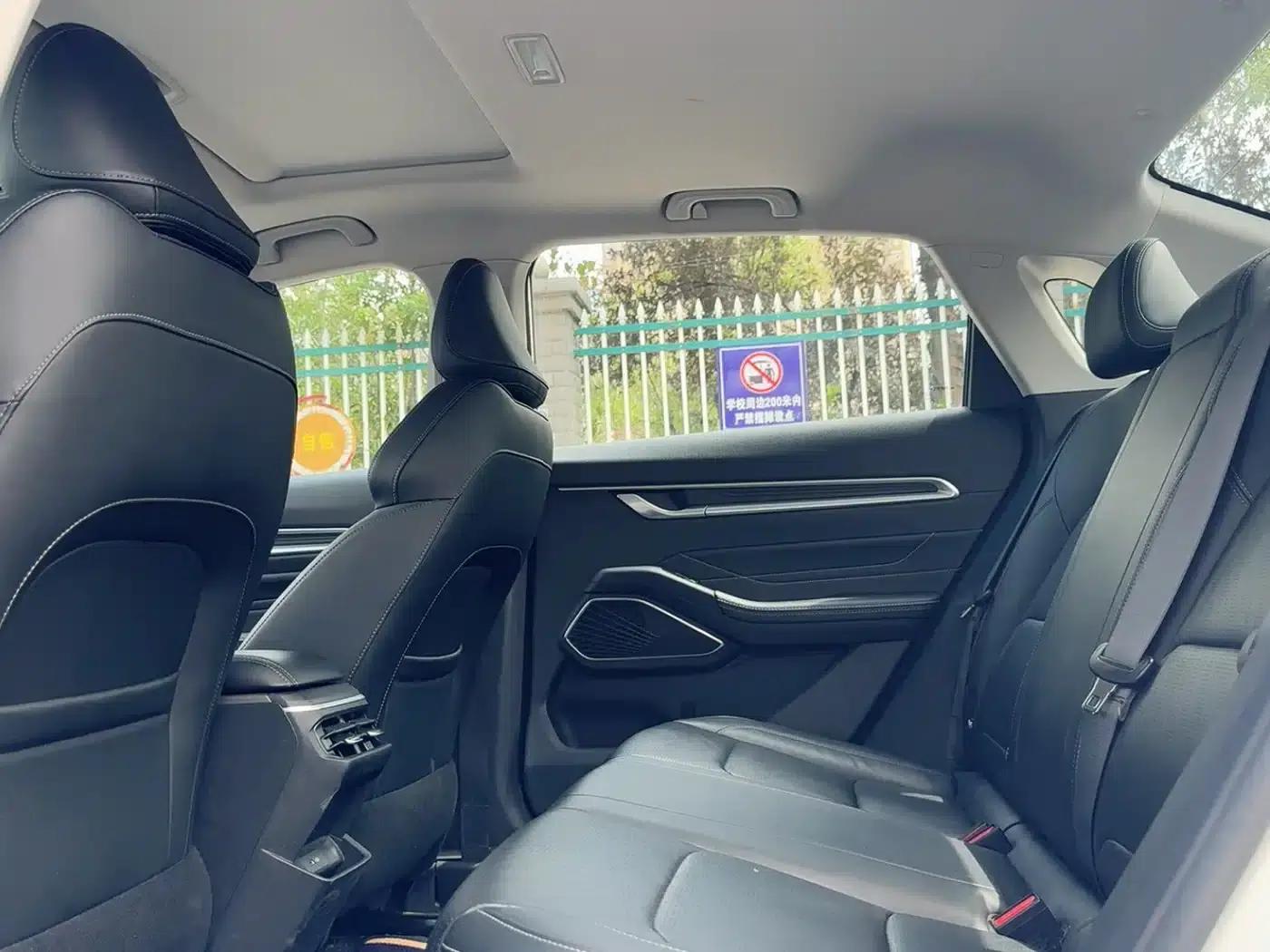 Geely Emgrand 2022 4th Generation 1.5L CVT Premium — миниатюра 6