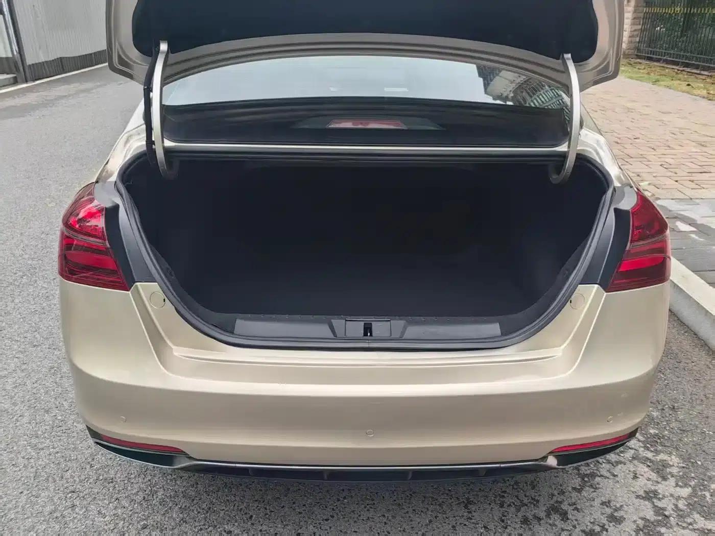 Geely Emgrand 2018 1.5L CVT Upward Connected Edition — миниатюра 15