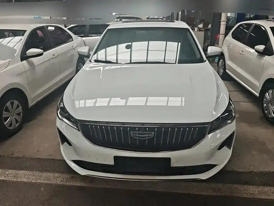 Geely Emgrand 2022 4th Generation 1.5L CVT Flagship Edition — миниатюра 2