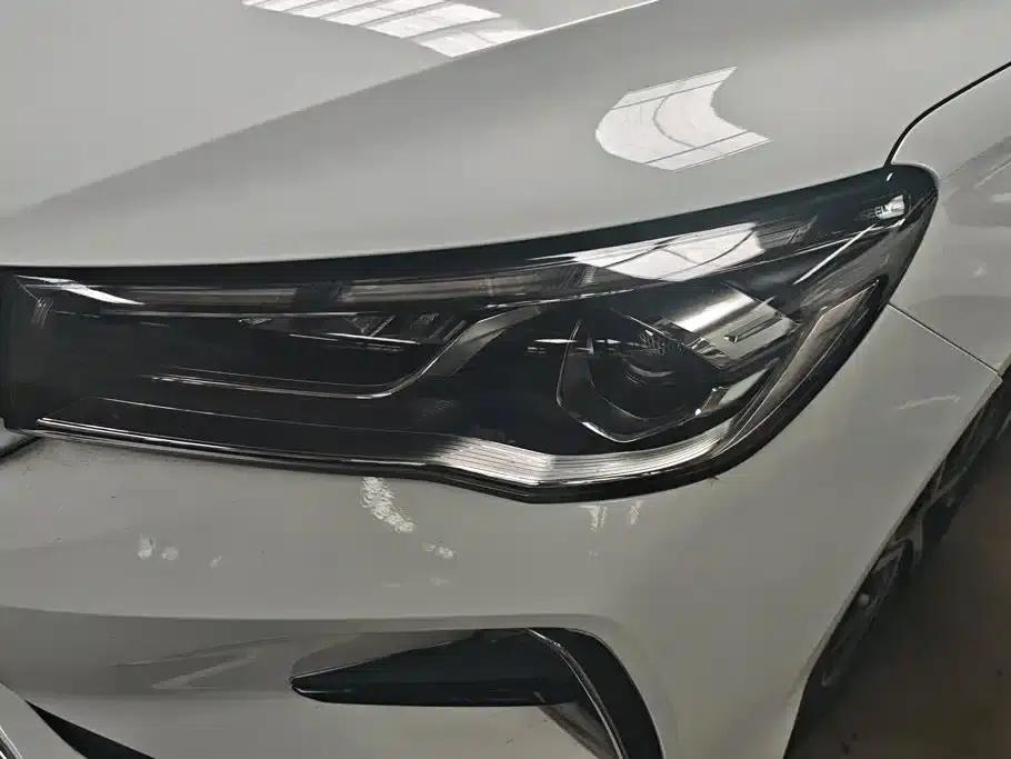 Geely Emgrand 2022 4th Generation 1.5L CVT Flagship Edition — миниатюра 5