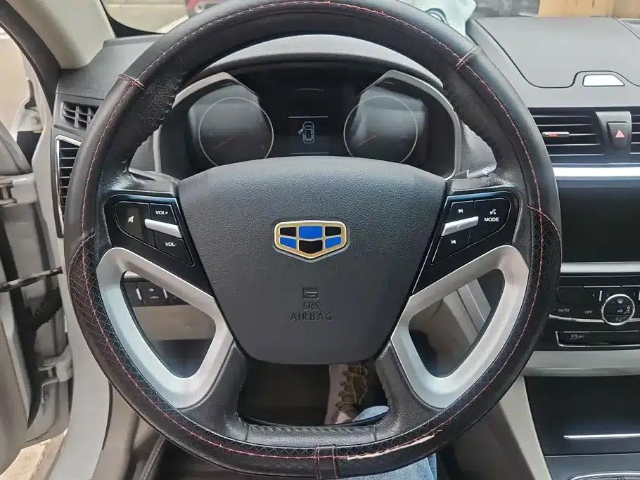 Geely Emgrand 2016 Sedan 1.5L Manual Deluxe — миниатюра 15