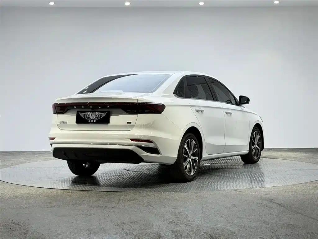 Geely Emgrand 2022 4th Generation 1.5L CVT Premium — миниатюра 15