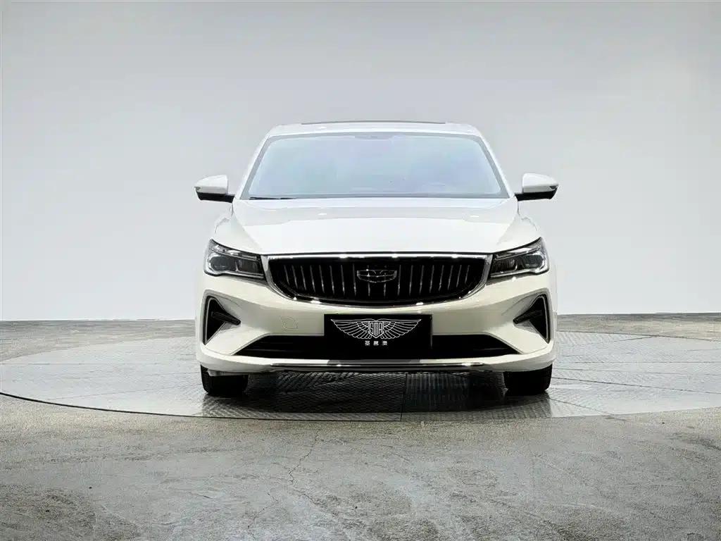 Geely Emgrand 2022 4th Generation 1.5L CVT Premium — миниатюра 16