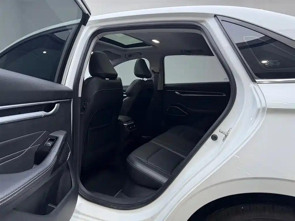 Geely Emgrand 2022 4th Generation 1.5L CVT Premium — миниатюра 9