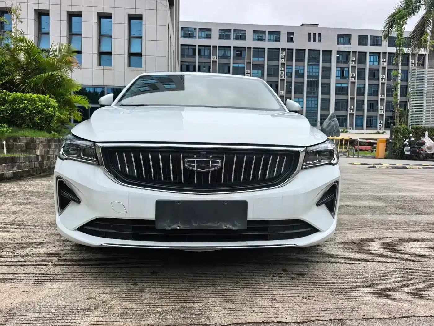 Geely Emgrand 2023 4th Generation Champion Edition 1.5L CVT Flagship Model — миниатюра 2