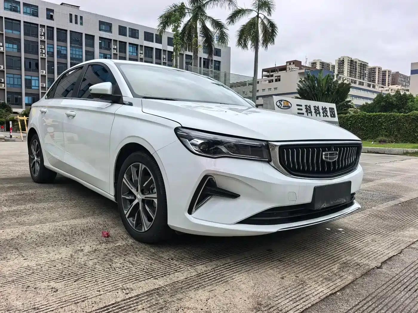 Geely Emgrand 2023 4th Generation Champion Edition 1.5L CVT Flagship Model — миниатюра 3