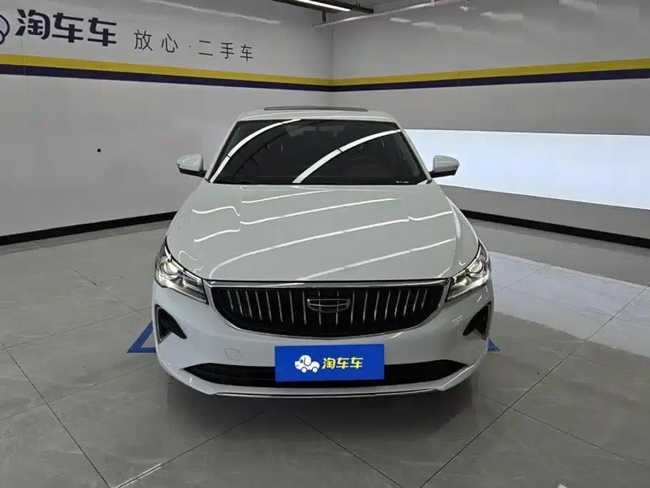 Geely Emgrand 2022 4th Generation 1.5L CVT Premium — миниатюра 2