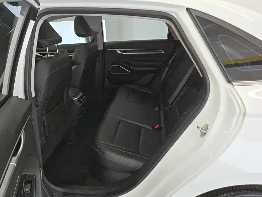 Geely Emgrand 2022 4th Generation 1.5L CVT Premium — миниатюра 11