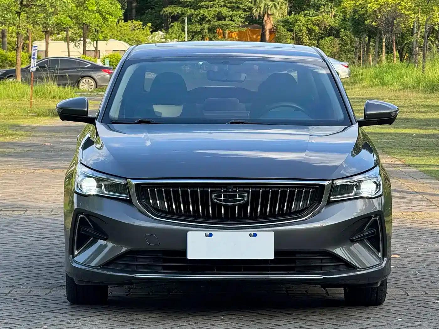Geely Emgrand 2022 4th Generation 1.5L CVT Flagship Edition — миниатюра 2
