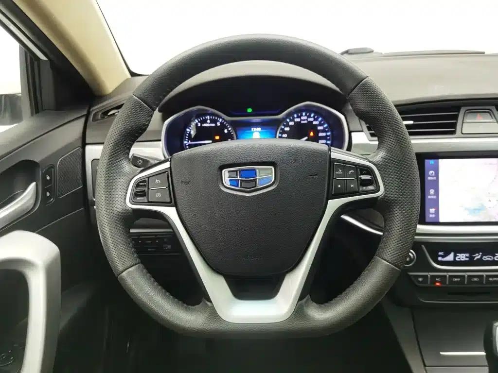 Geely Emgrand 2017 Sedan Million Edition 1.5L CVT Upward Version — миниатюра 11