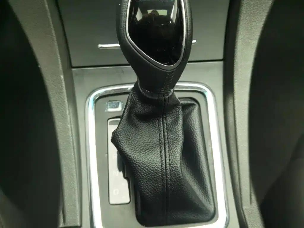 Geely Emgrand 2017 Sedan Million Edition 1.5L CVT Upward Version — миниатюра 13