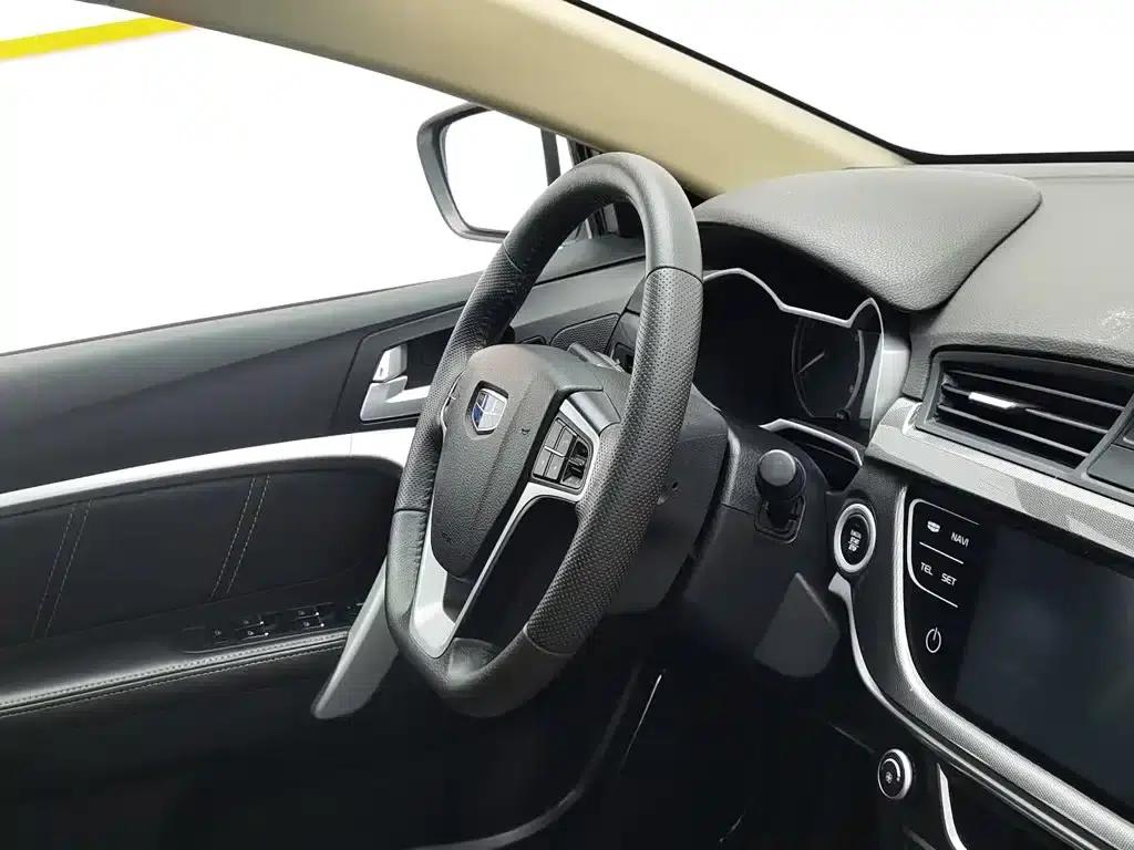 Geely Emgrand 2017 Sedan Million Edition 1.5L CVT Upward Version — миниатюра 22
