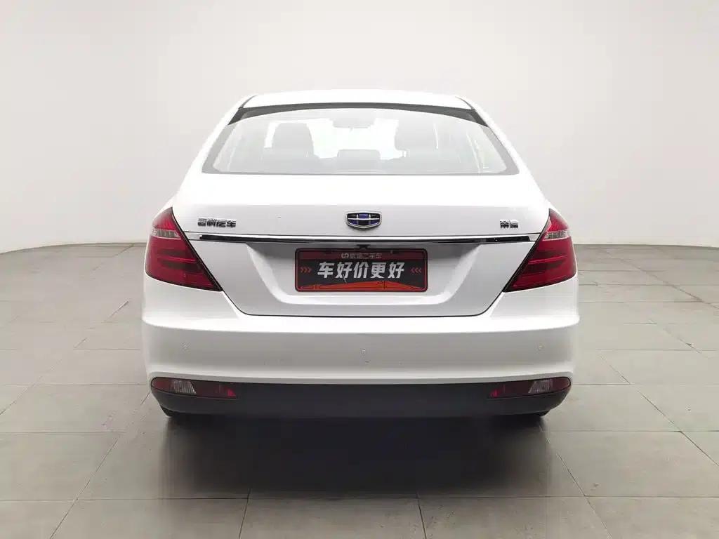 Geely Emgrand 2017 Sedan Million Edition 1.5L CVT Upward Version — миниатюра 4