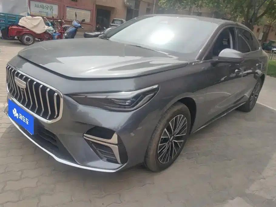 Geely Emgrand 2026 5th Generation 1.5T DCT Premium Edition — миниатюра 1