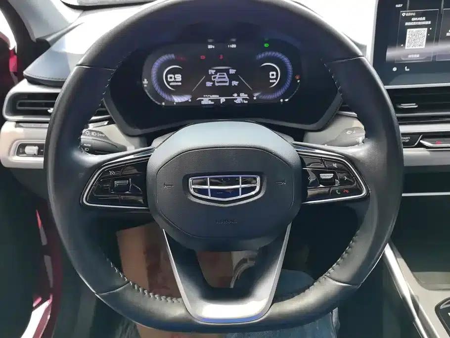 Geely Emgrand 2022 4th Generation 1.5L CVT Flagship Edition — миниатюра 15
