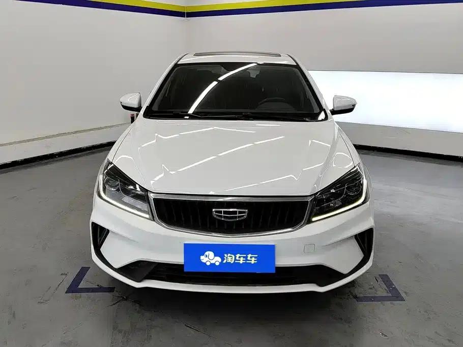 Geely Emgrand 2021 UP 1.5L CVT Luxury Edition — миниатюра 2