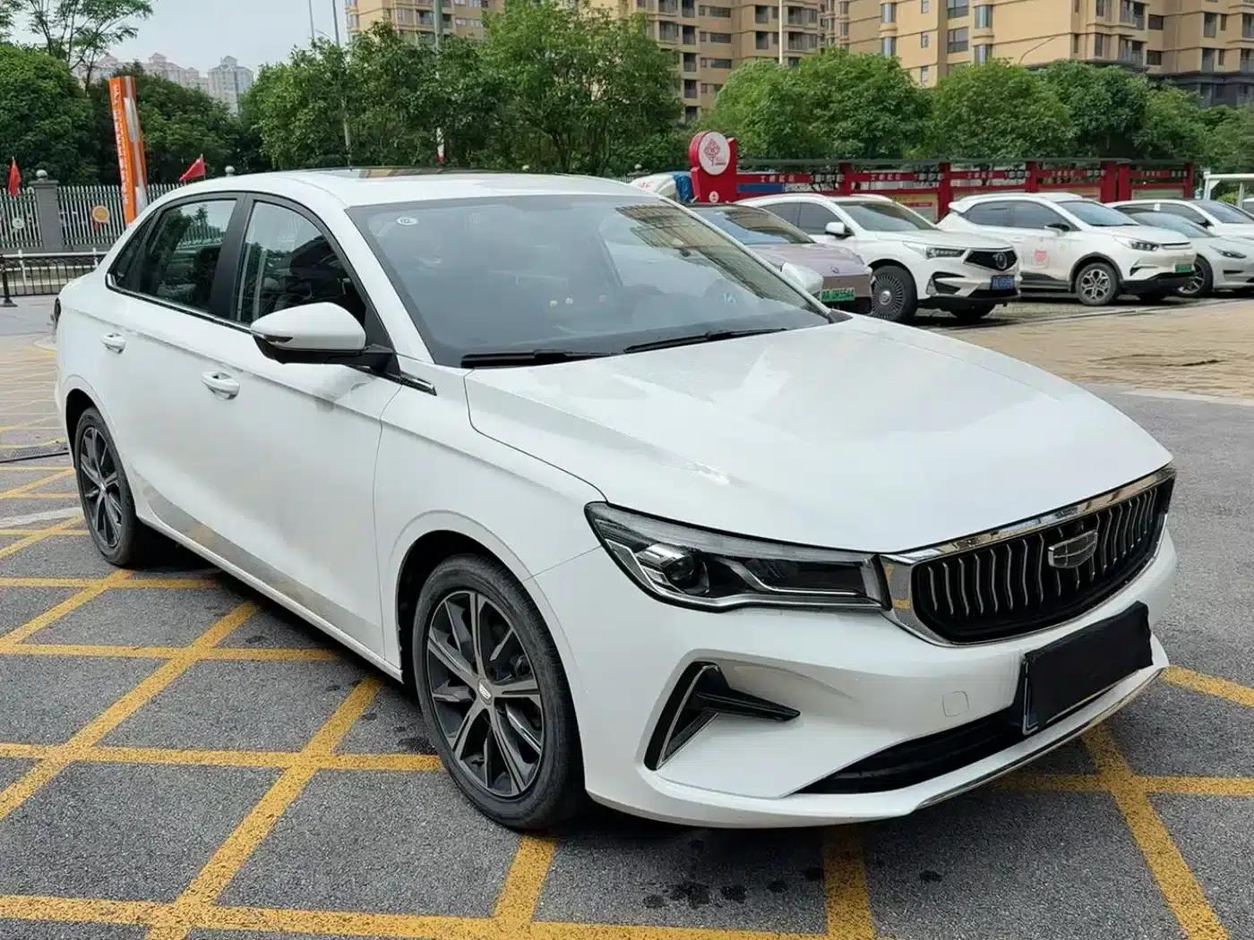 Geely Emgrand 2022 4th Generation 1.5L CVT Premium — миниатюра 1
