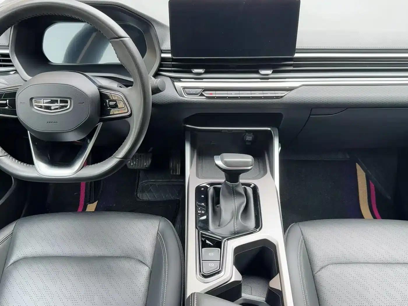 Geely Emgrand 2022 4th Generation 1.5L CVT Premium — миниатюра 5