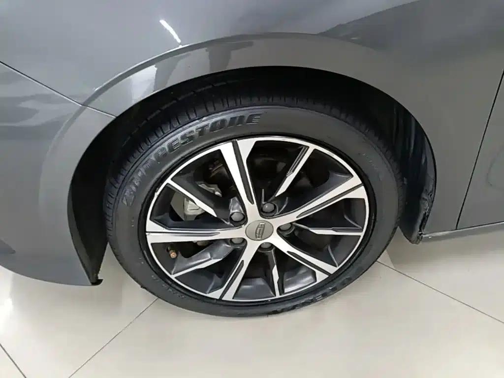 Geely Emgrand 2022 4th Generation 1.5L CVT Premium — миниатюра 23