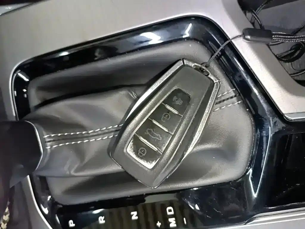 Geely Emgrand 2022 4th Generation 1.5L CVT Premium — миниатюра 9