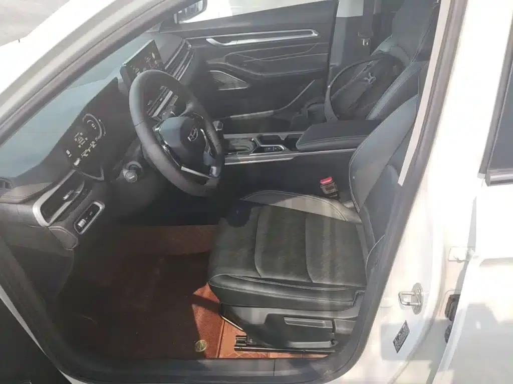 Geely Emgrand 2022 4th Generation 1.5L CVT Premium — миниатюра 15