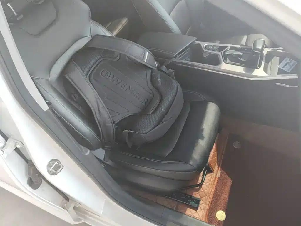 Geely Emgrand 2022 4th Generation 1.5L CVT Premium — миниатюра 25