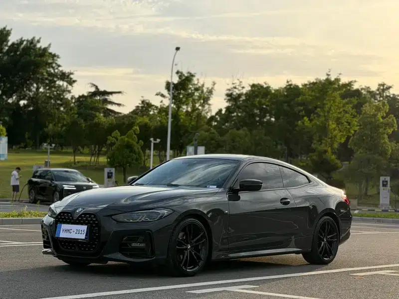 2022 BMW 4 Series Facelift 425i M Sport Shadow Edition — миниатюра 1