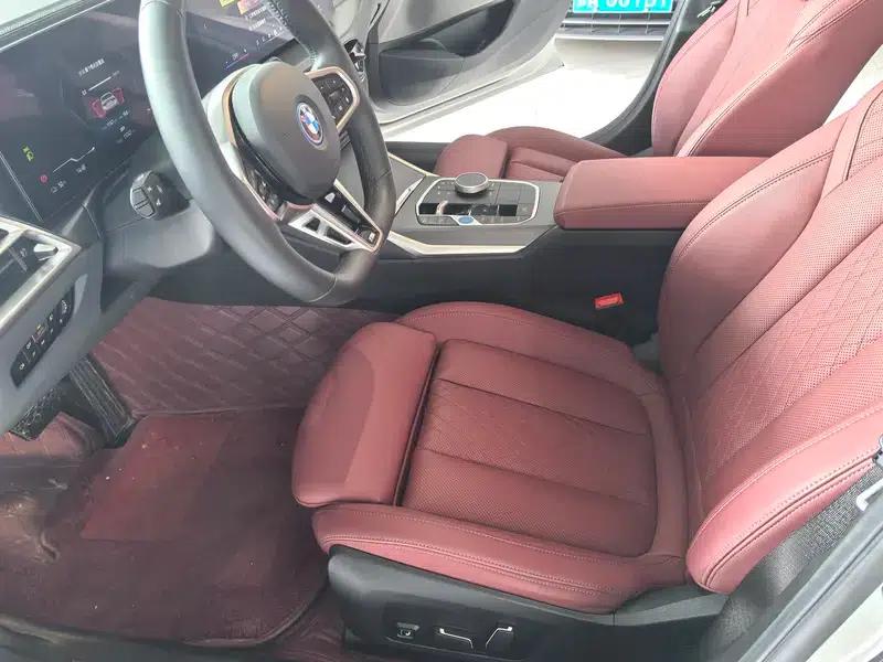 BMW i3 2025 eDrive35L — миниатюра 8