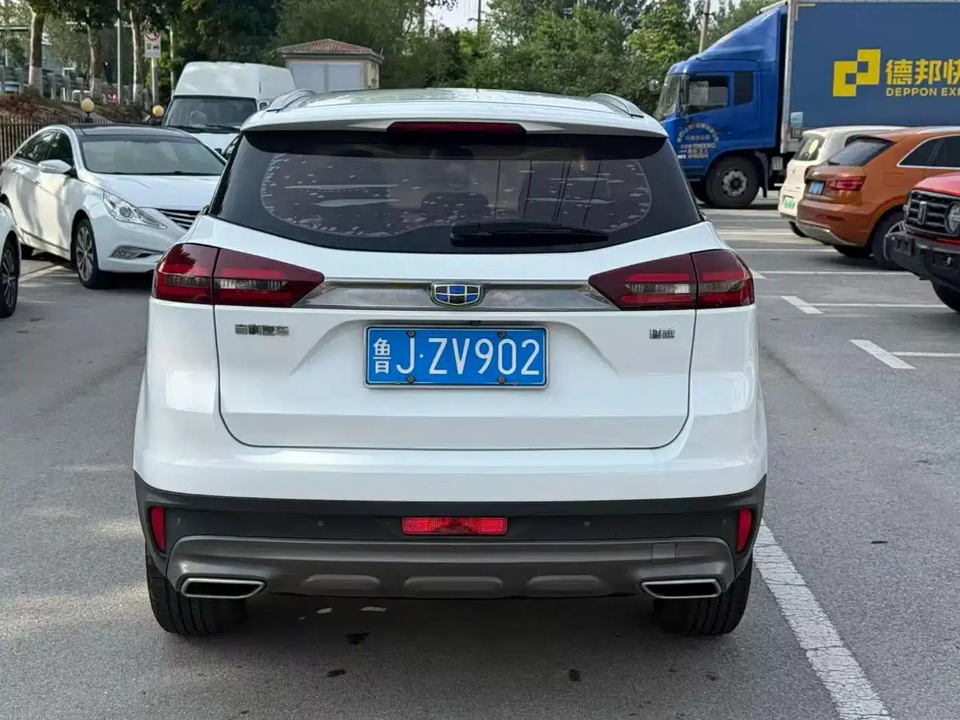 Geely Boyue 2018 2.0L Manual 2WD Smart Edition — миниатюра 5