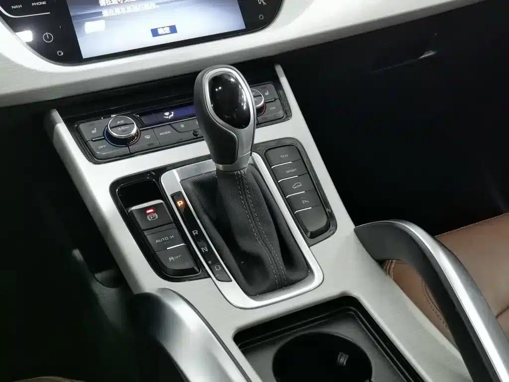 Geely Boyue 2018 1.8TD Automatic 2WD Smart Supreme Edition 4G Connected Version — миниатюра 13