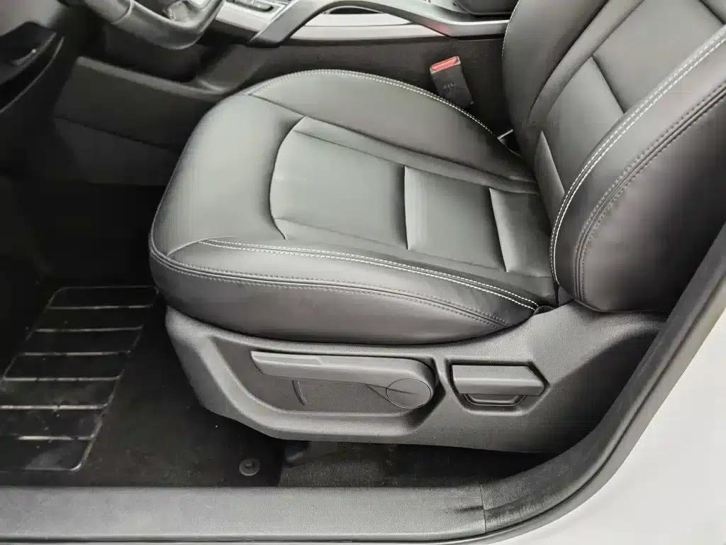 Geely Boyue 2016 1.8TD Automatic Intelligent Connectivity Model — миниатюра 20