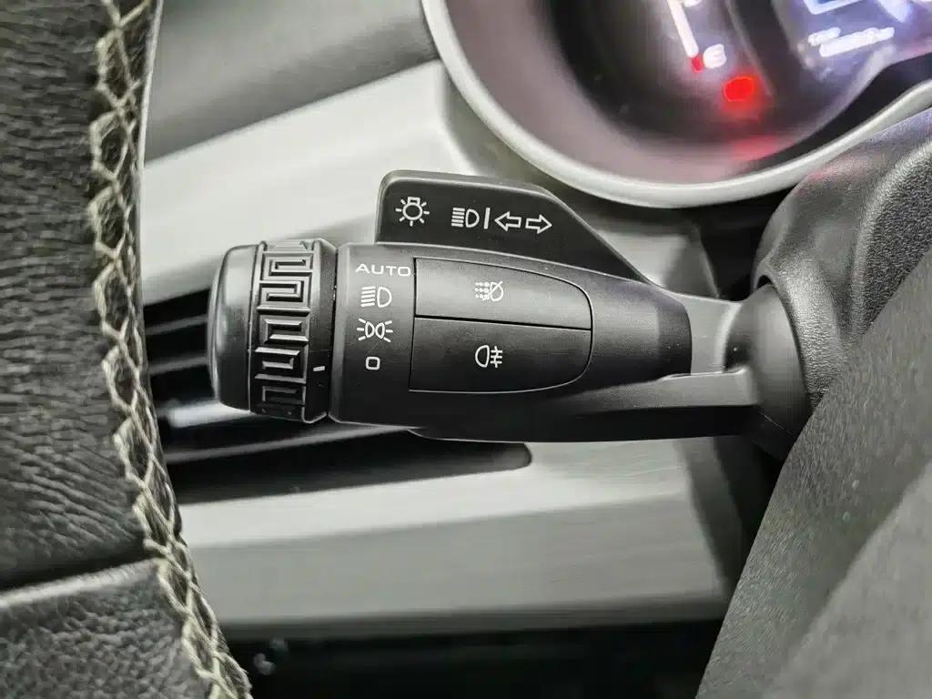Geely Boyue 2016 1.8TD Automatic Intelligent Connectivity Model — миниатюра 21