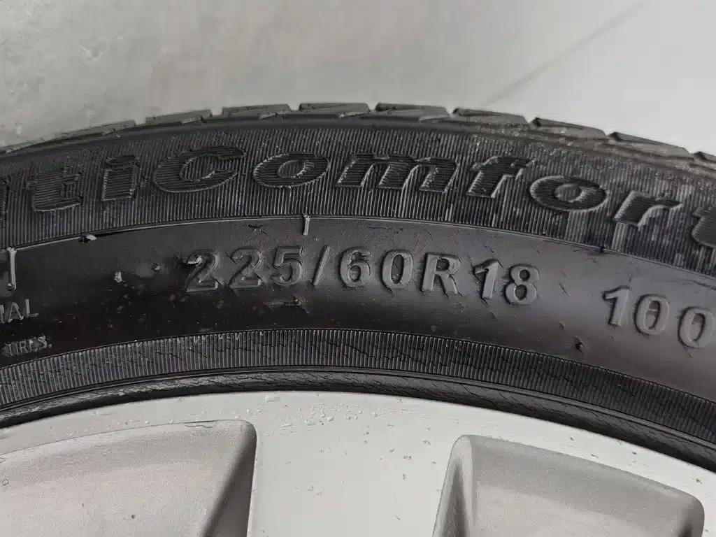 Geely Boyue 2016 1.8TD Automatic Intelligent Connectivity Model — миниатюра 24