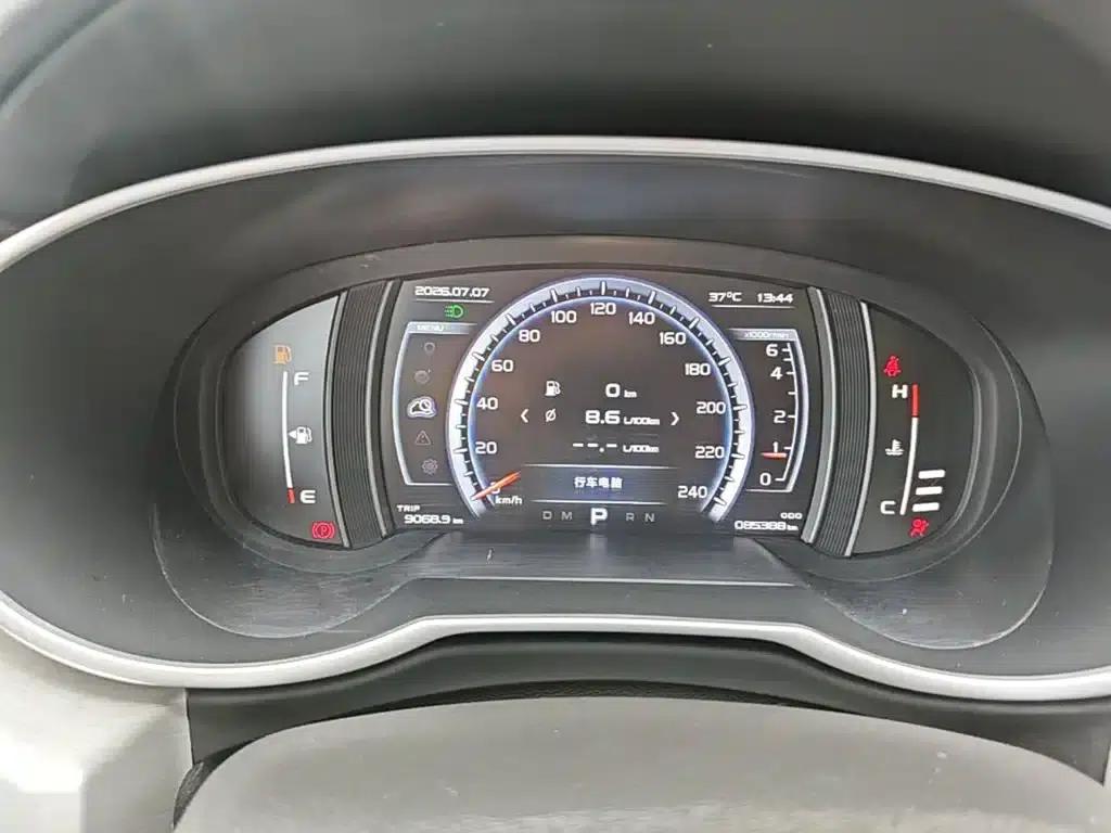 Geely Boyue 2016 1.8TD Automatic Intelligent Connectivity Model — миниатюра 12