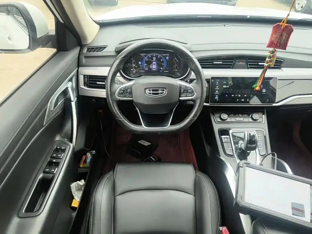 Geely Boyue 2021 Million Edition 1.8TD DCT 2WD Luxury — миниатюра 11