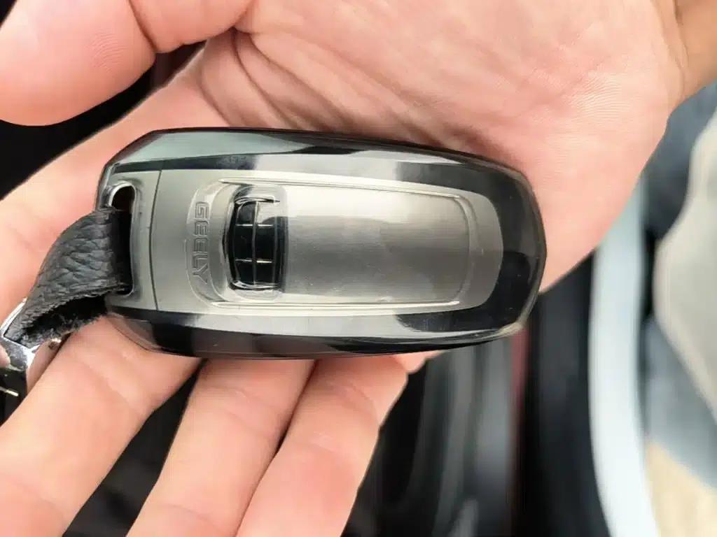 Geely Boyue 2021 Million Edition 1.8TD DCT 2WD Luxury — миниатюра 9