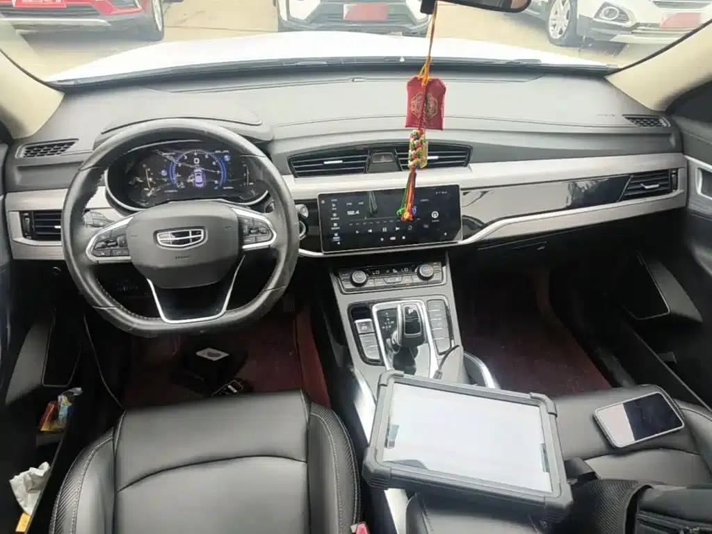 Geely Boyue 2021 Million Edition 1.8TD DCT 2WD Luxury — миниатюра 10