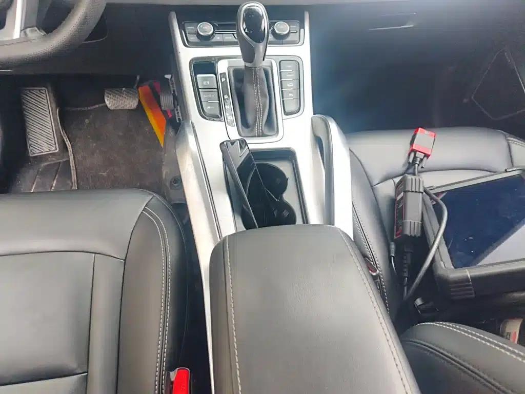 Geely Boyue 2016 1.8TD Automatic Intelligent Connectivity Model — миниатюра 10