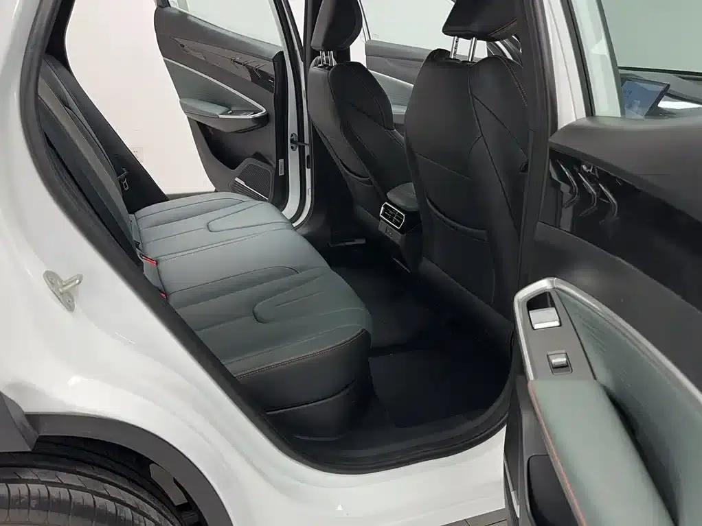 Geely Boyue 2024 1.5TD Smart Connect+ — миниатюра 24