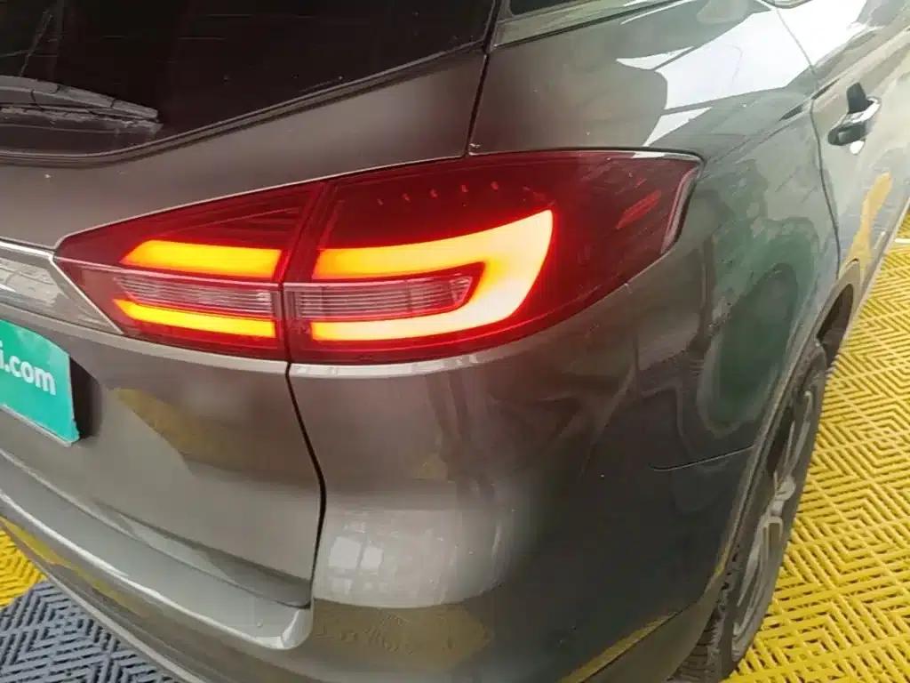 Geely Boyue 2018 1.8TD Automatic 2WD Intelligent Connected 4G Edition — миниатюра 8